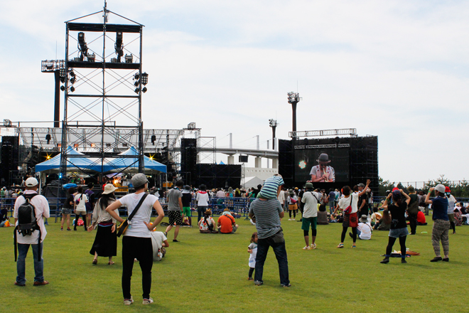 中津川 THE SOLAR BUDOKAN 2013,中津川ソーラー武道館,THEATRE BROOK,シアターブルック,佐藤タイジ,フェス,音楽,ミュージック,野外イベント,岐阜県,中津川市,ソーラー発電,エコ,カルチャー,ロック,フォークジャンボリー,エネルギー,東日本大震災,原発,enenova,エネノバ,線量表示,ファミリー,シニア,ソーラーパネル,クリーン,イベント,ライフスタイル,復興支援,環境,全日本フォークジャンボリー,中津川公園,フォーク,1969年,インディーズ電力