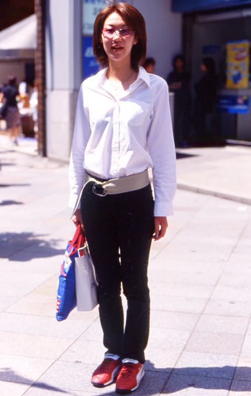 00224 21歳 女性 大学生(日本文学)