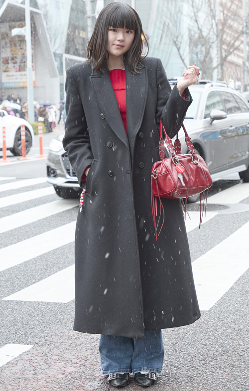 09829 24歳 女性 会社員　コールセンター