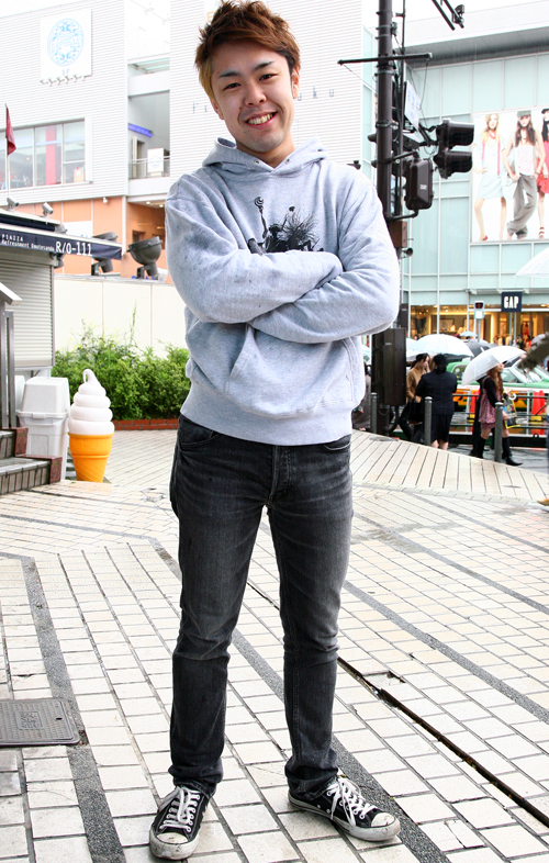 02834 27歳 男性 ミュージシャン(バンド名the local art)