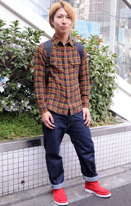 03083 20歳 男性 大学2年生(商学部)