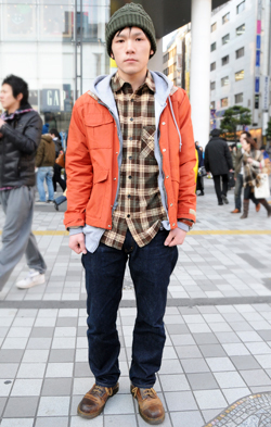 03241 19歳 男性 大学2年生(経済)