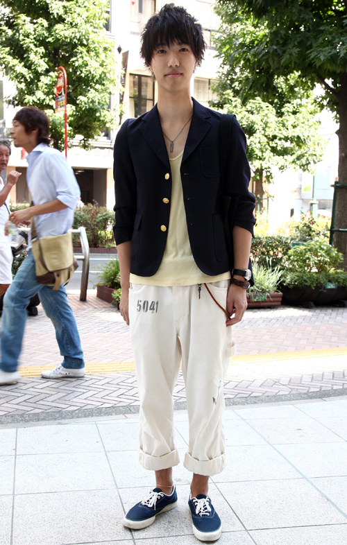 03838 21歳 男性 大学3年生(理工情報)