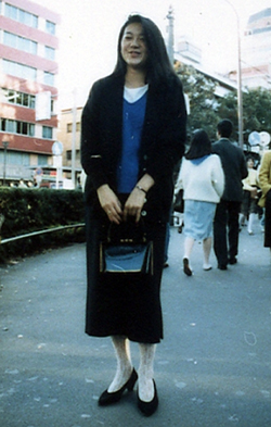 int064_h03 21歳 女性 大学生