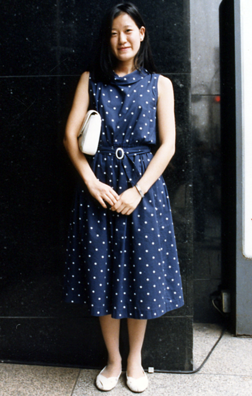 int074_j05 20歳 女性 大学生(生物学)