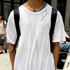 ストリートファッション,ストリートスナップ,ファッションスナップ,across,アクロス,白Tシャツ,メンズ,リュック,ネックレス