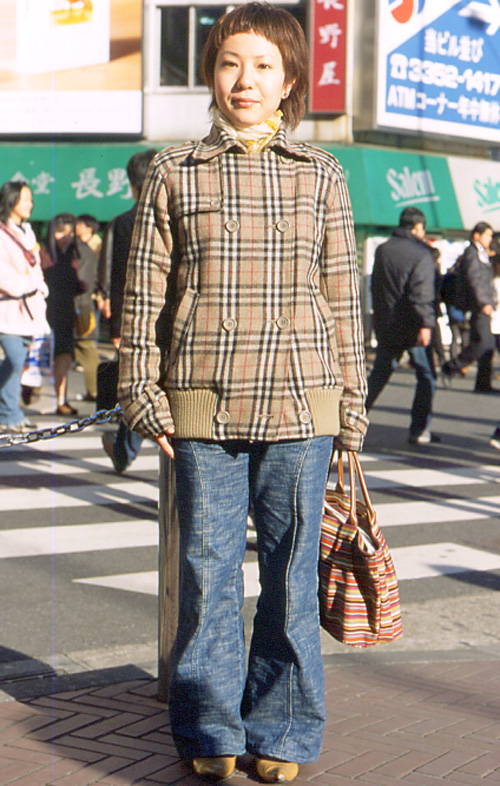 00889 21歳 女性 大学3年生(建築)