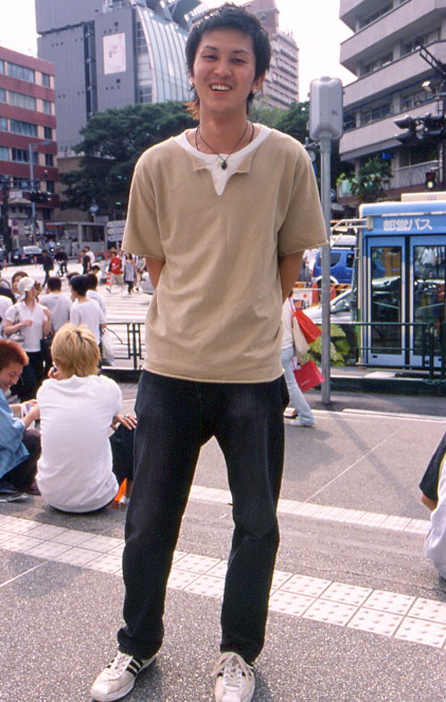00982 19歳 男性 大学生(美容)