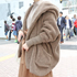 定点観測,ストリートファッション,ストリートスナップ,ファッションスナップ,across,アクロス,streetsnap,東京,tokyo,渋谷,shibuya,新宿,shinjuku,原宿,harajuku,fashion,snap,streetsnap,street,style,streetstyle,トレンド,流行,trend,fashiontrend,ファッショントレンド,ファー,もふもふ,起毛,フェイクファー,リアルファー,ラビット,耳当て,巻きもの,防寒,イヤマフ,スヌード,マイクロファイバー,モコモコ,フリース,ボア,パタゴニア,ユニクロ,ふわふわ,テディベア,エコファー