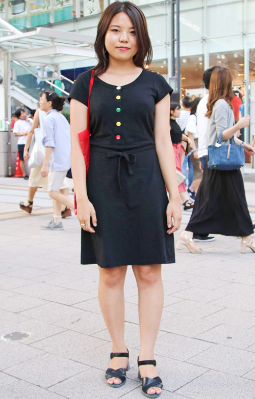 07352 21歳 女性 大学3年生(文学部)