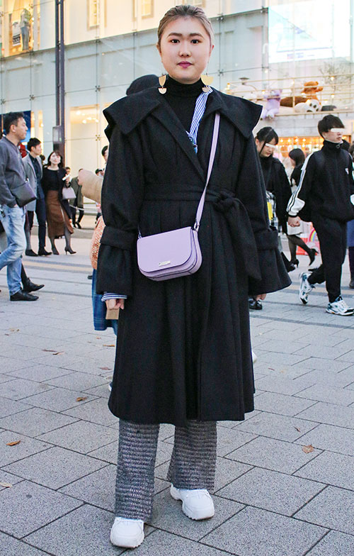 07459 20歳 女性 大学2年生(経済学)