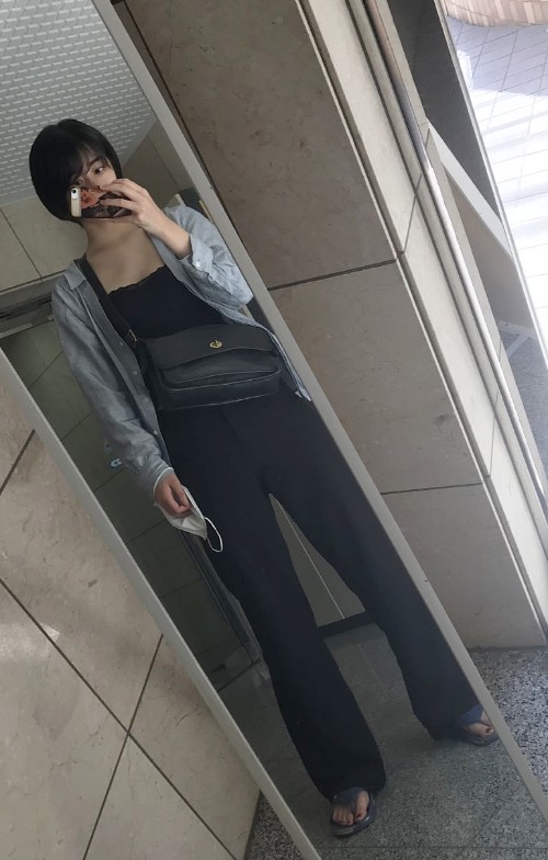 07934 22歳 女性 大学4年生(社会学)