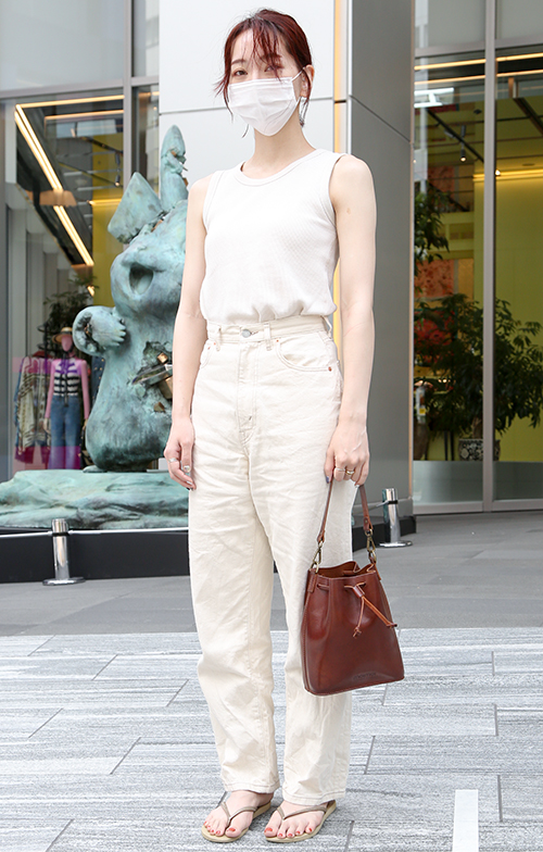 07988 34歳 女性 フリーランス(美容系)