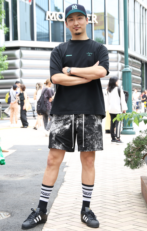 08932 26歳 男性 会社員(アスリートマネージャー)/スノーボード講師