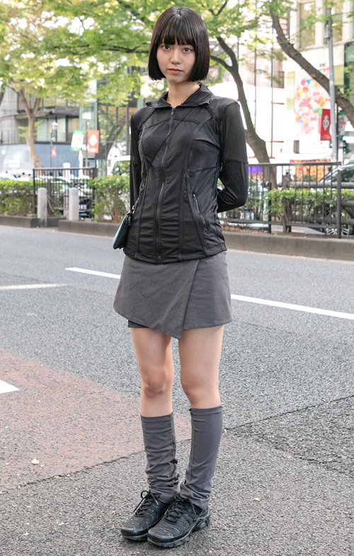 09002 20歳 女性 大学2年生(人間社会学部)