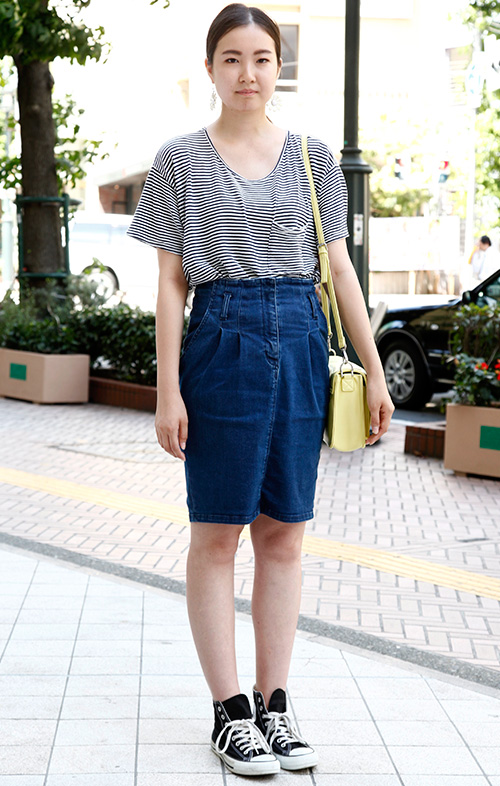 04975 18歳 女性 専門学校1年生(ファッションビジネス専攻)