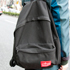 定点観測,ストリートファッション,ストリートスナップ,ファッションスナップ,across,アクロス,すそ出し,裾,レイヤード,トップス,チラ見せ,ジャケット,モード系,リュック