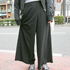 定点観測,ストリートファッション,ストリートスナップ,ファッションスナップ,across,アクロス,streetsnap,fashion,snap,street,street,style,street style,コンバース,converse,cap,キャップ,ワイドパンツ,MA1,navy,ネイビー,ベースボールキャップ,makeup,メイクアップ,フライトジャケット,ブラック,黒,black,シャギートップス,tops,vネック,ロングパンツ,longpants