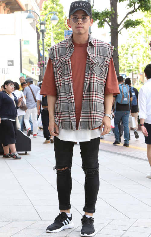 06473 20歳 男性 大学3年生(文学)