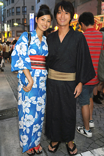 ストリートファッション マーケティング across