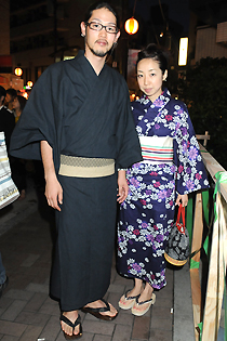 ストリートファッション マーケティング across