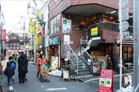 ピリカタント書店,ピリカタント,本屋,下北沢,下北,起業,独立,アート,クリエーター,シモキタ,七月書房,女子の古本屋,古本,書店,女性オーナー,カルチャー,女子,ショップ,古書,古書店,北海道,アイヌ,コミュニティ,アート,ギャラリー,カフェ,飲食,バー,料理,レストラン,手作り,雑貨,器,民芸,商店,街,オーガニック,野菜,街づくり,地域コミュニティ