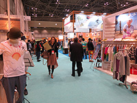 ACROSS.アクロス,JFW インターナショナル・ファッション・フェア（JFW-IFF）,展示会,繊研新聞,PLUG IN,プラグイン,見本市,トレンードショー,ファッション,アパレル,雑貨、アウトドア