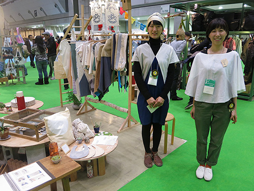 ACROSS.アクロス,JFW インターナショナル・ファッション・フェア（JFW-IFF）,展示会,繊研新聞,PLUG IN,プラグイン,見本市,トレンードショー,ファッション,アパレル,雑貨、アウトドア