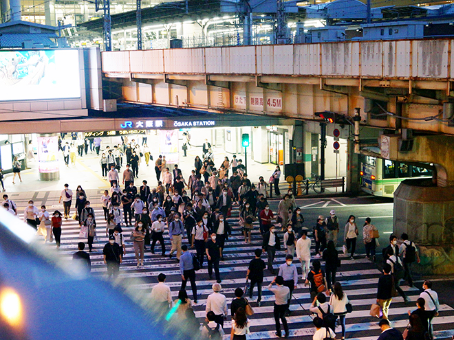 商業施設による「ウィズコロナ」が始まった。
大阪最大の繁華街・梅田の「定点観測」レポート（１）