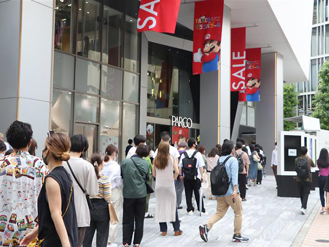 緊急事態宣言が明けたら、サマーセールで一気に賑わっていた7月のストリート。